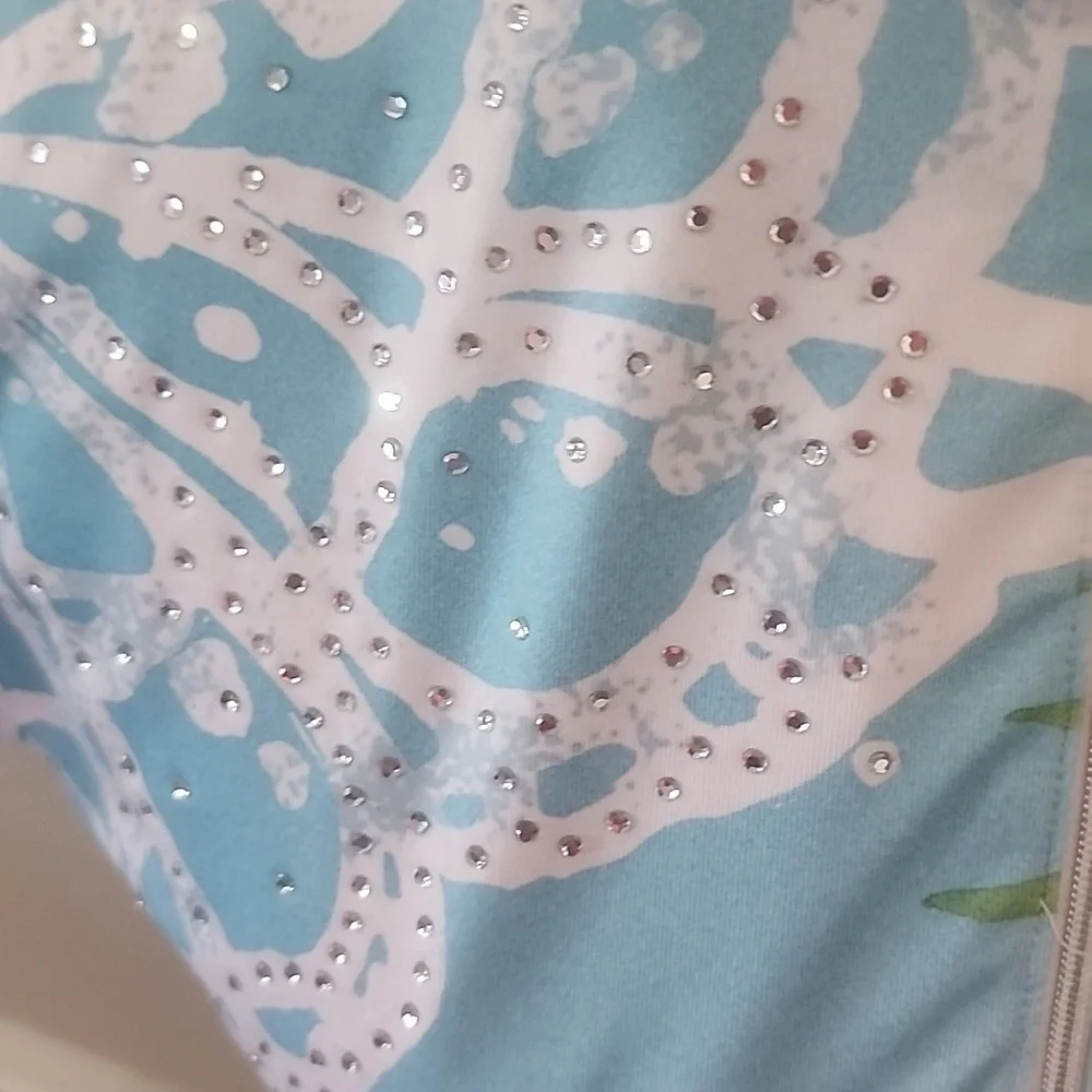 Tropical Print Zip-Up Top - Picture 2 of 4